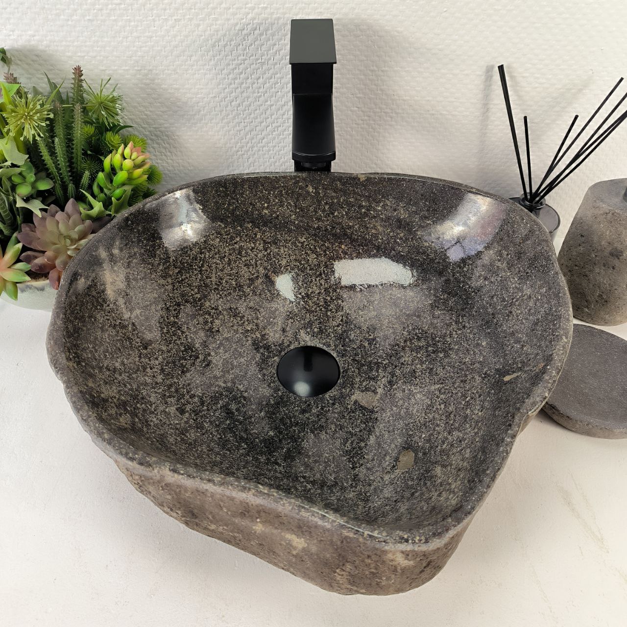 1vy9kd5mbzkzprhpg1ifudbr1g4k0lnl