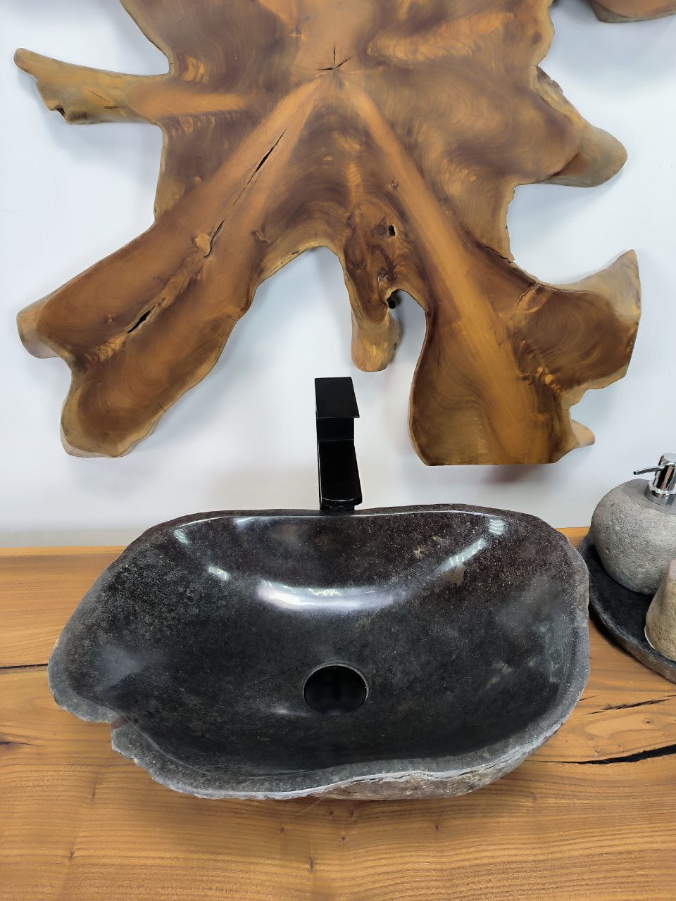 6f3b9aae-4fed-4ede-8fd9-9666e618dd58