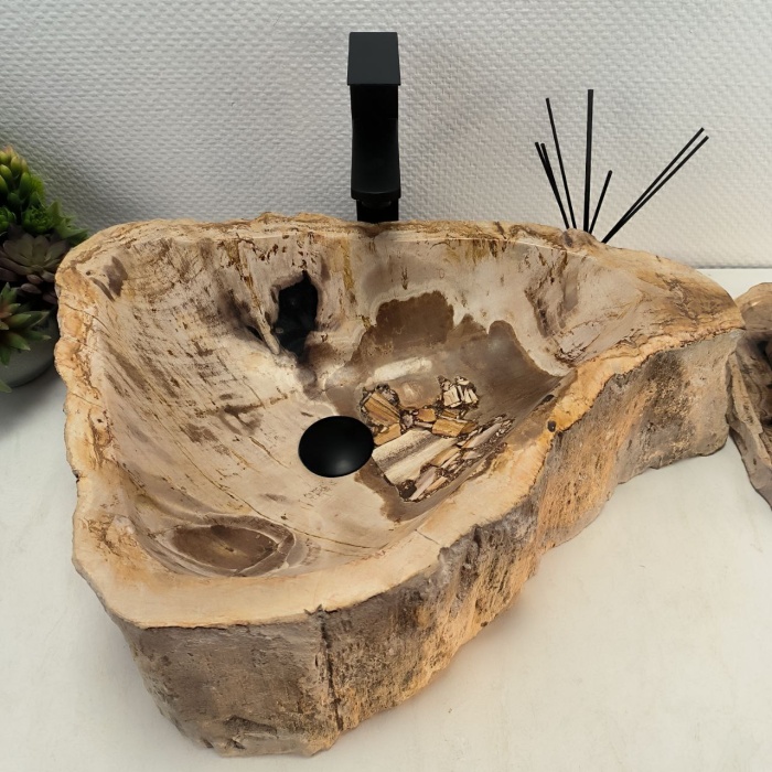 tblgtkprn5idcfyxn4hg372zqihi0v7j