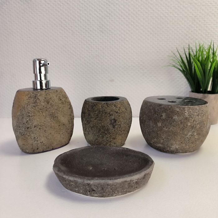 v09gbwqnaxeslzj5dcb4ghvlkk3injlg