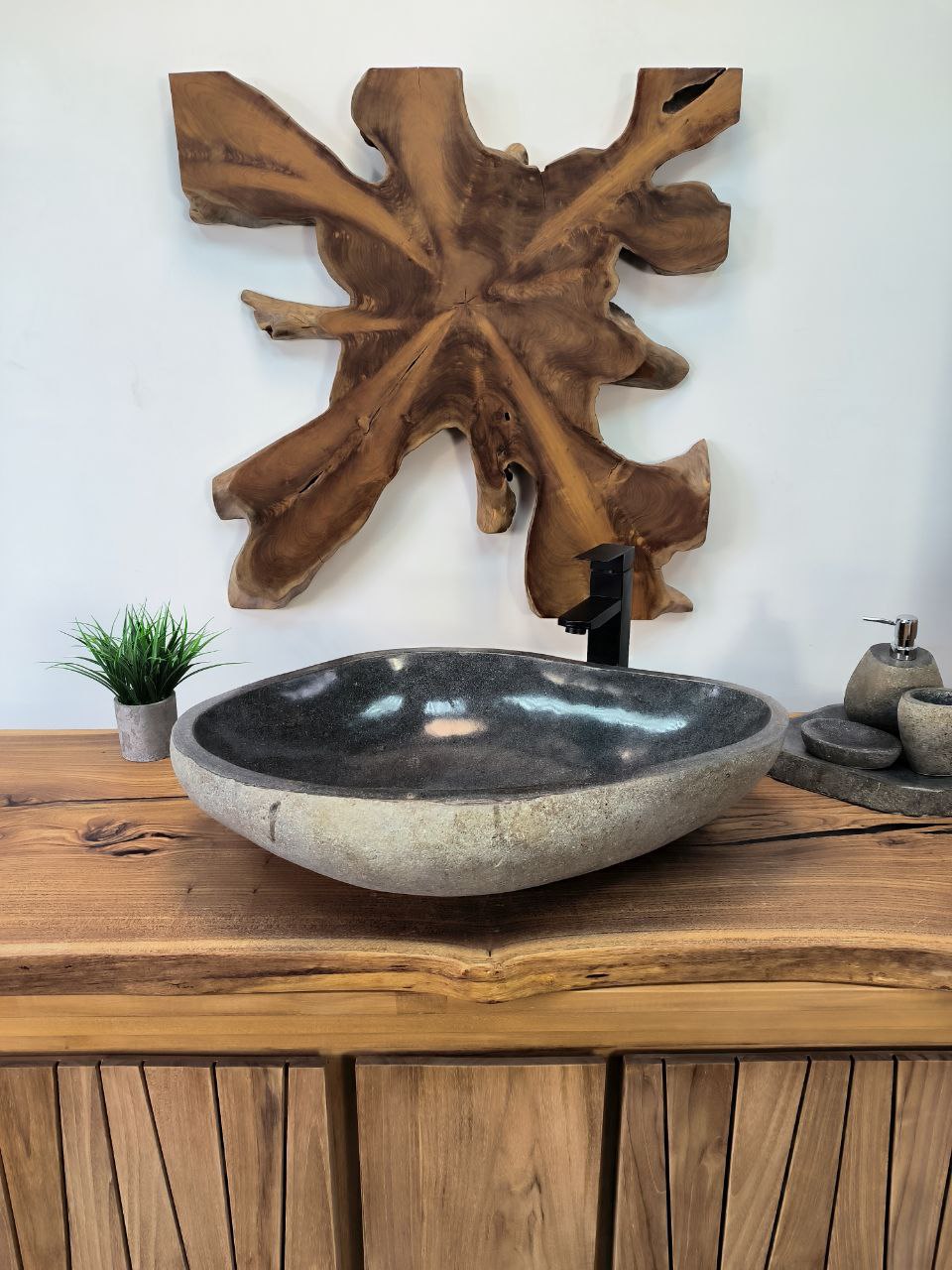 photo_2025-05-17_09-22-17