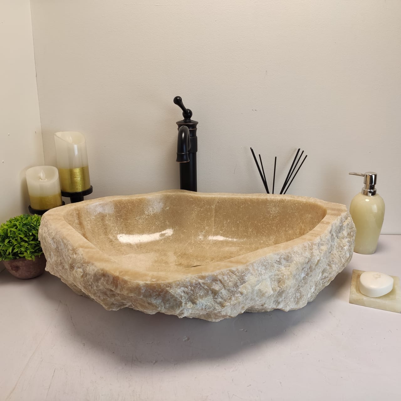 3f9f34f233a8f8141edad28c5d9fbde0