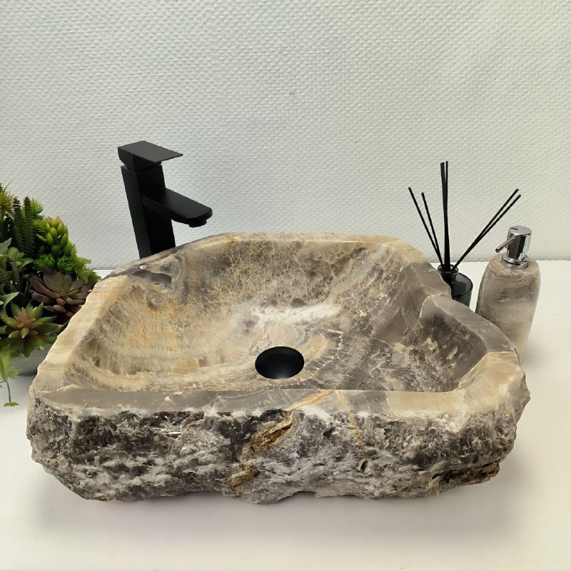 xnfg1evxq17t7hz58rb9w30g40faqcj3