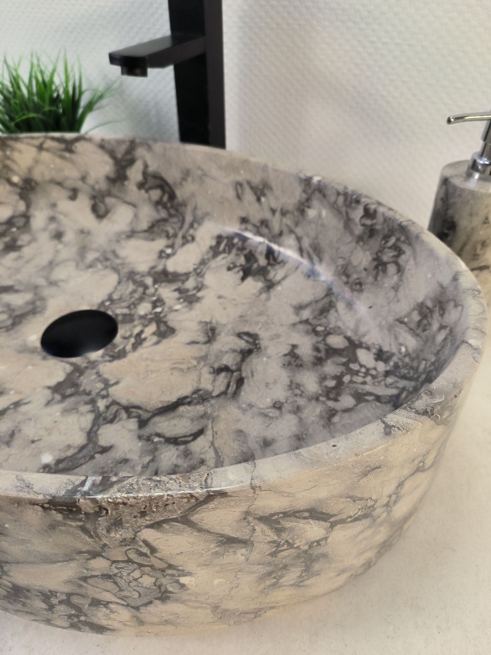 Раковина из мрамора Oval Doreng Grey Big OM-60097 (60*40*14)из натурального камня