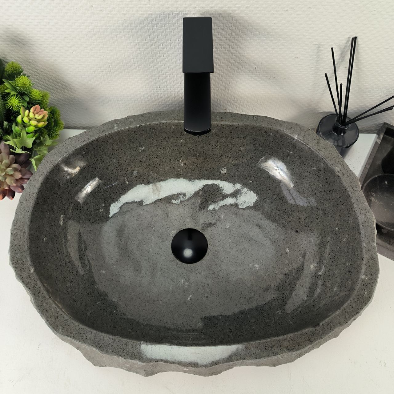 Раковина из андезита Erozy Grey EA-65021 55*43*15 из натурального камня