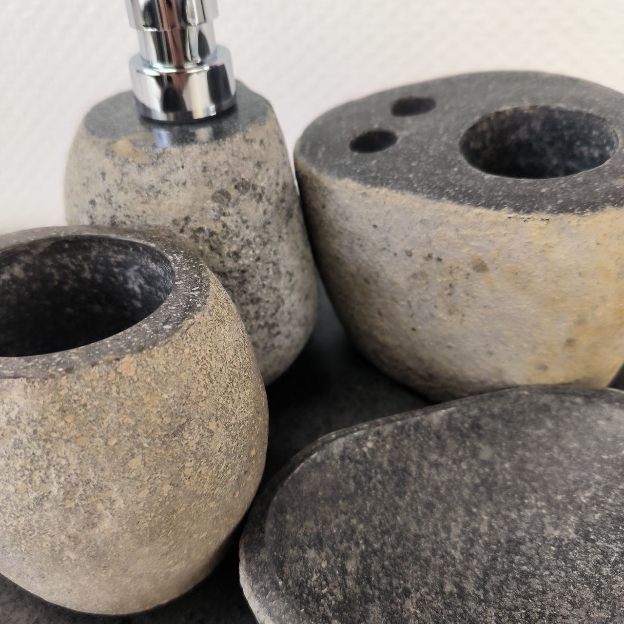 cz8ojjunkiun7don1rzagvmh5wmr7rfr