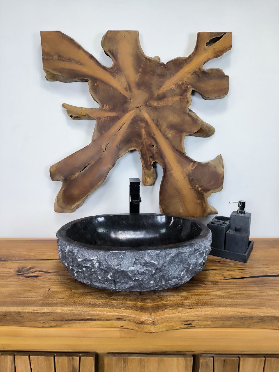 1e49a9db-e96d-4ede-aeb7-f278f7453748