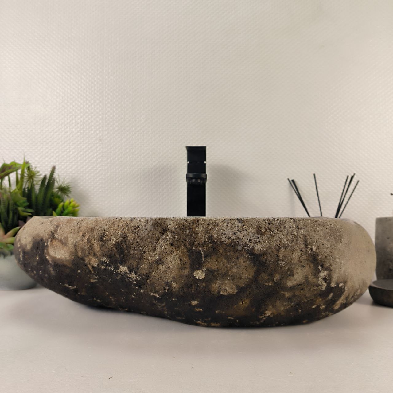 iq8o9va62r1k9k8co6uw7fz98nxiedqa