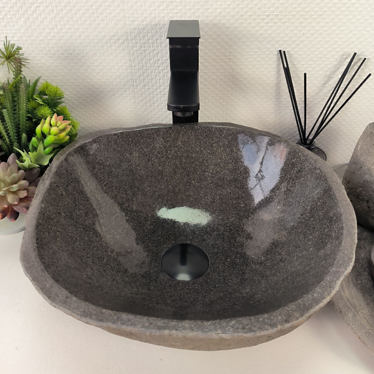 72xtr08i55h7yr9xssgm1y1hu31i073i