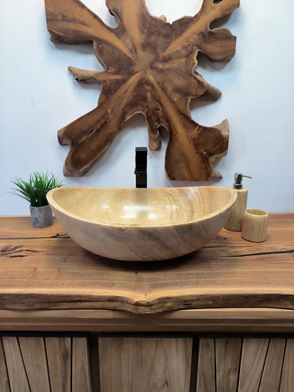 photo_2025-05-14_18-32-11