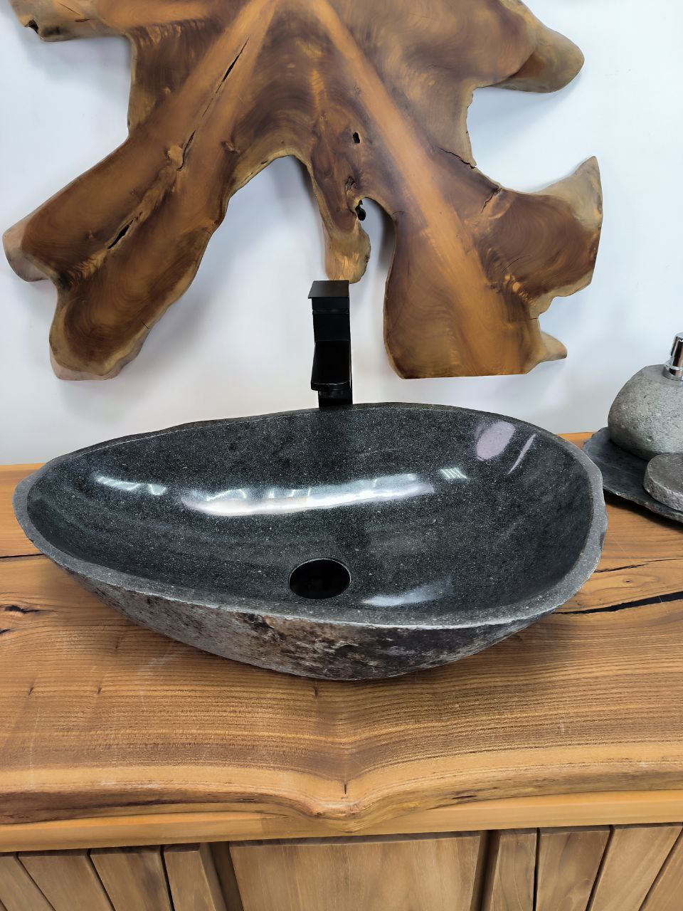 1bf2f4b4-f657-4291-83f1-24da583dc09f