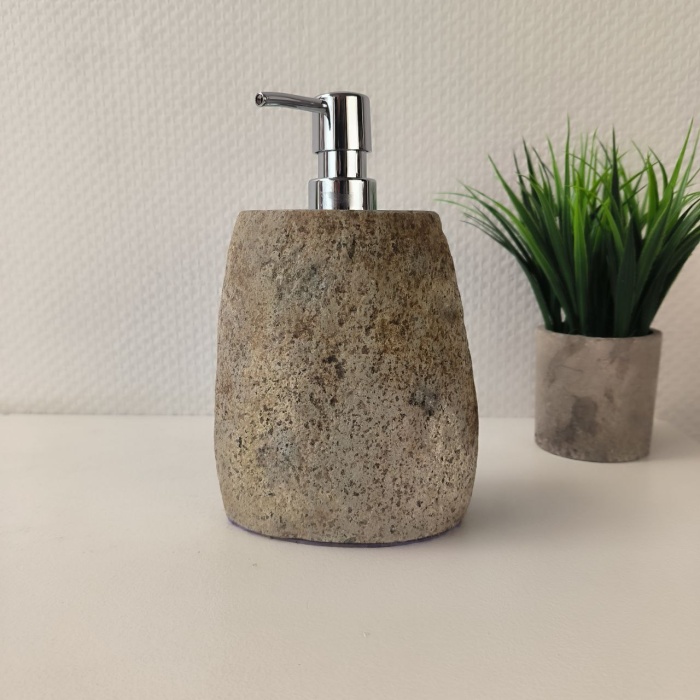 p343itr2gsgf2rzgnnnyqf1qvfsd3crv