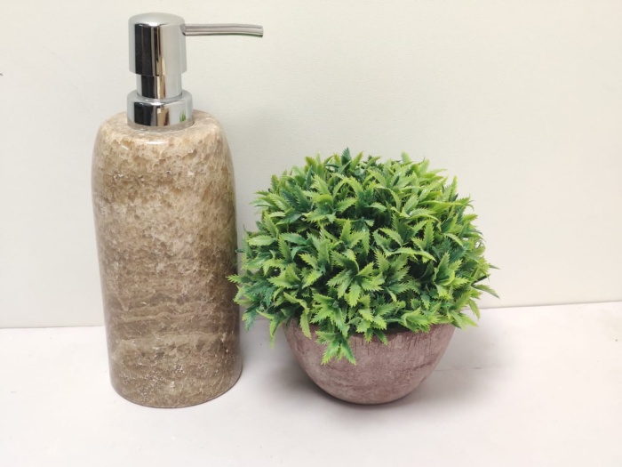 3157998a-1138-6e6d-d496-f7d1be4c0a9d