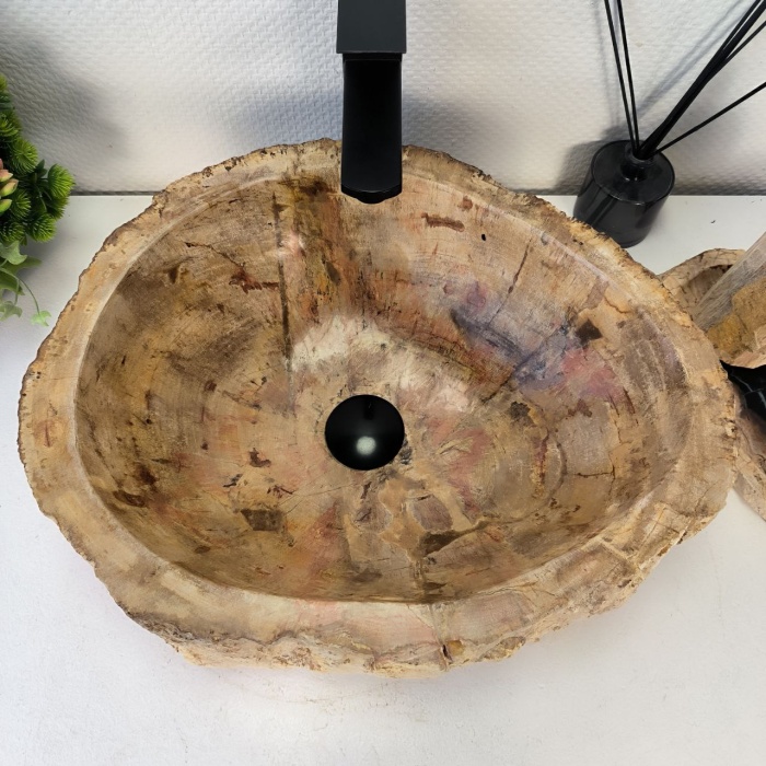 1374w4o5eflsu11u531m8ca59wtpf4wo