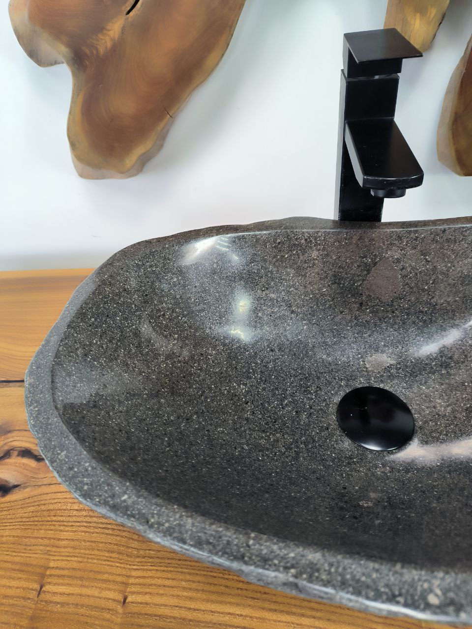 2d0bc8dd-9d05-4bbf-8986-b190f2d155b8