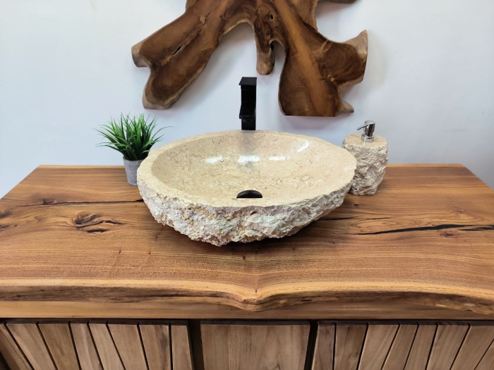 photo_2025-05-14_14-11-54