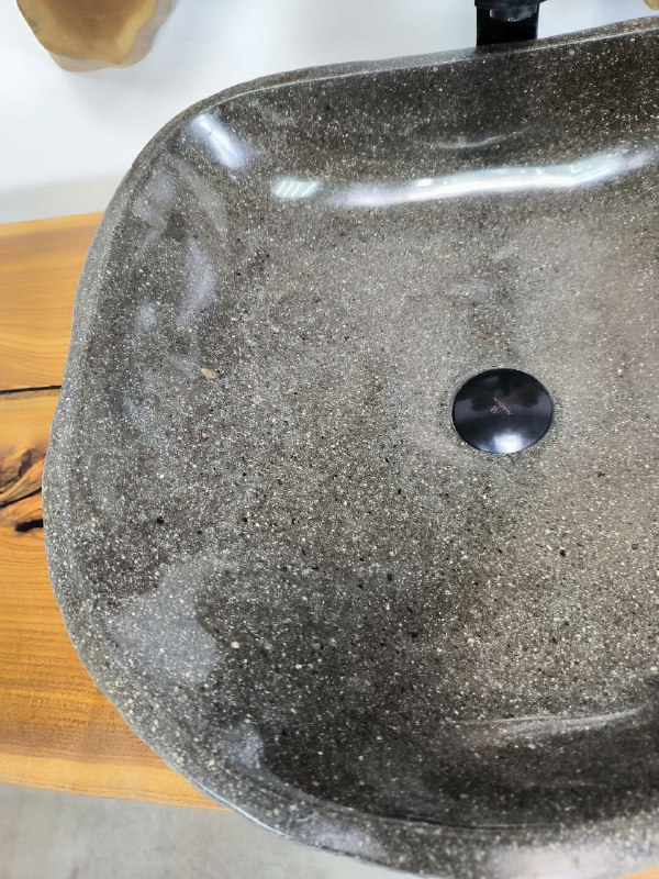 1bd162d8-acfd-4125-a7a3-c0d68fbb3749