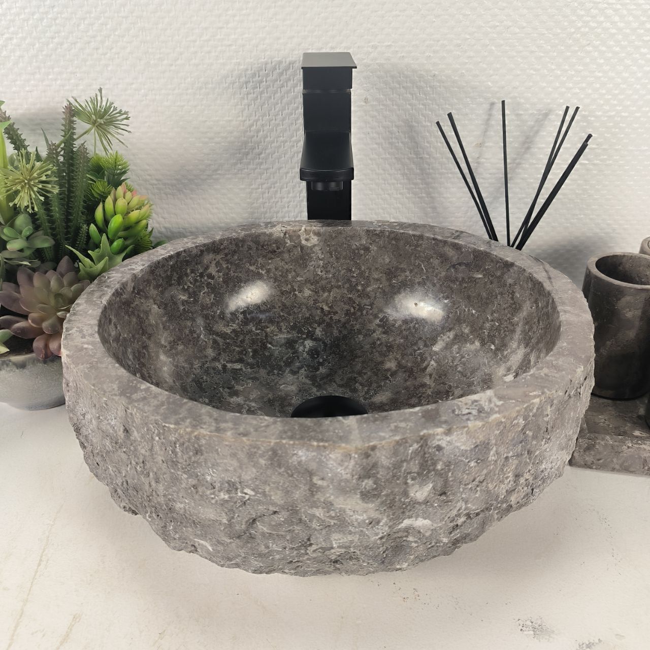 Раковина из мрамора Erozy Grey EM-64638 37*32*16 из натурального камня