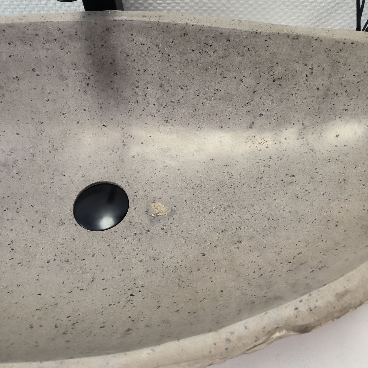 Раковина из речного камня RS-63631 (77*40*15) из натурального камня