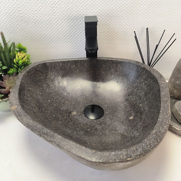 ux90xnqvc84piev1ln98nntcchyt7050