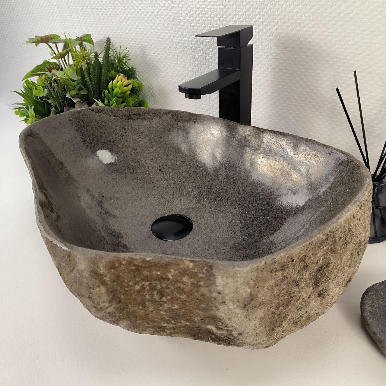 y66pdh4zkk7can6e5263vg1qt2co9yxy