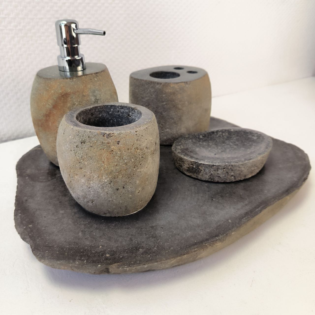 l2tkfh382vldky156378908r31y56pk7