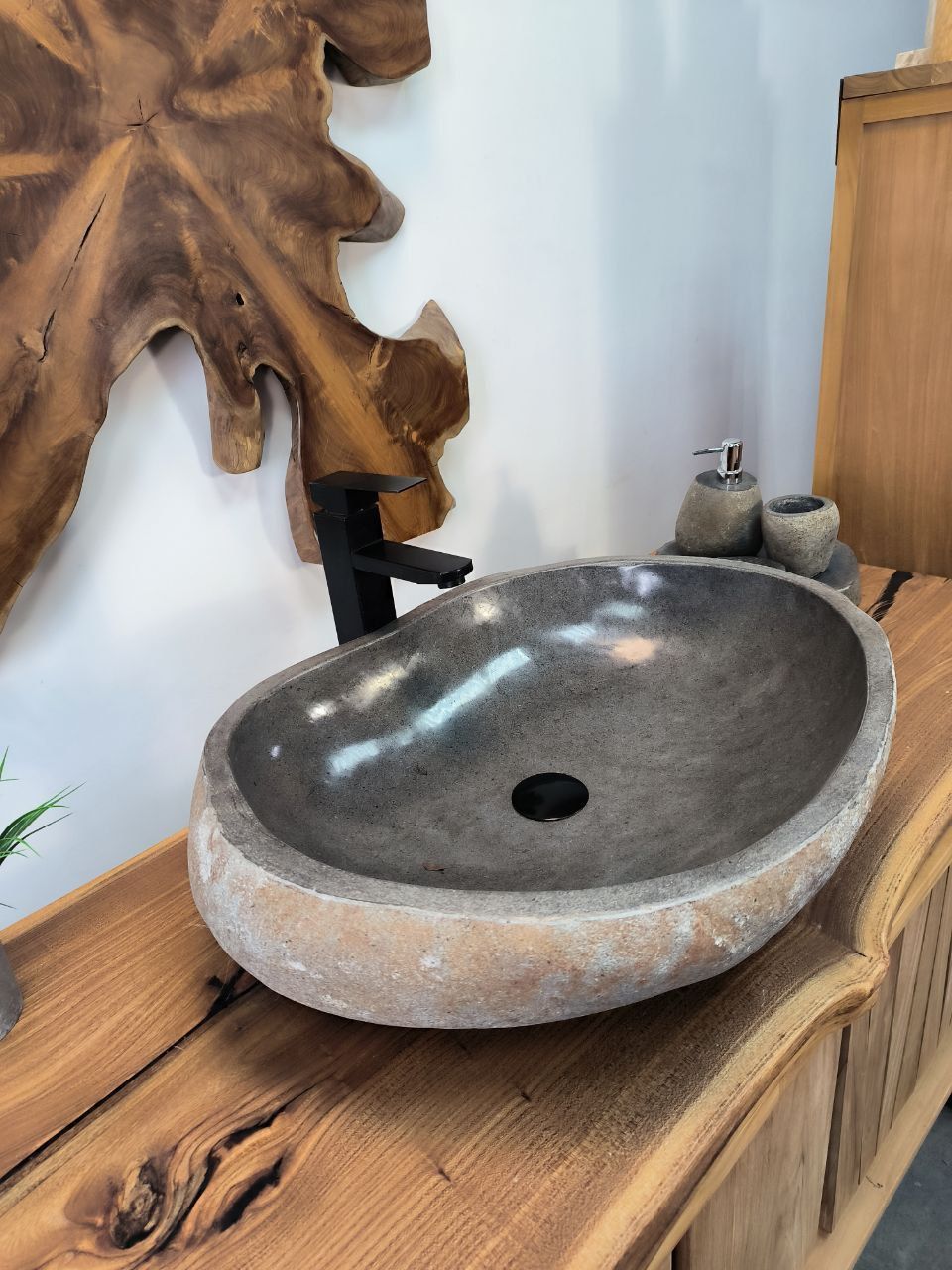 Раковина из речного камня RS-65845 60х45х16 из натурального камня