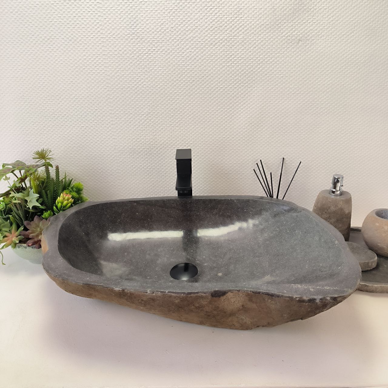 hw7j5zwcpalgelxyry30dc6qlaymk0zx