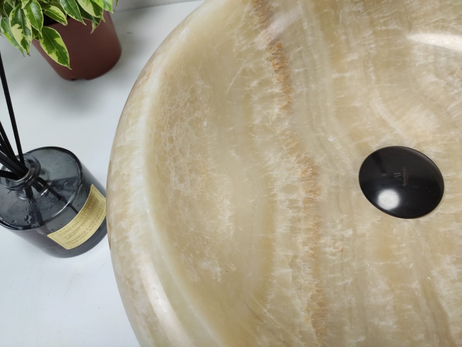 qnz8ilq3nda6msgvax2p8ehes2sb9bil