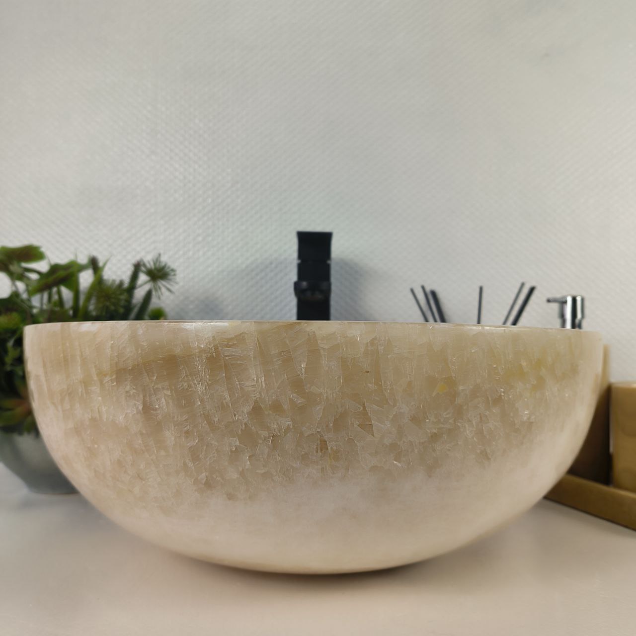 8gu56bssk2uey00sad7n5604t604spq6