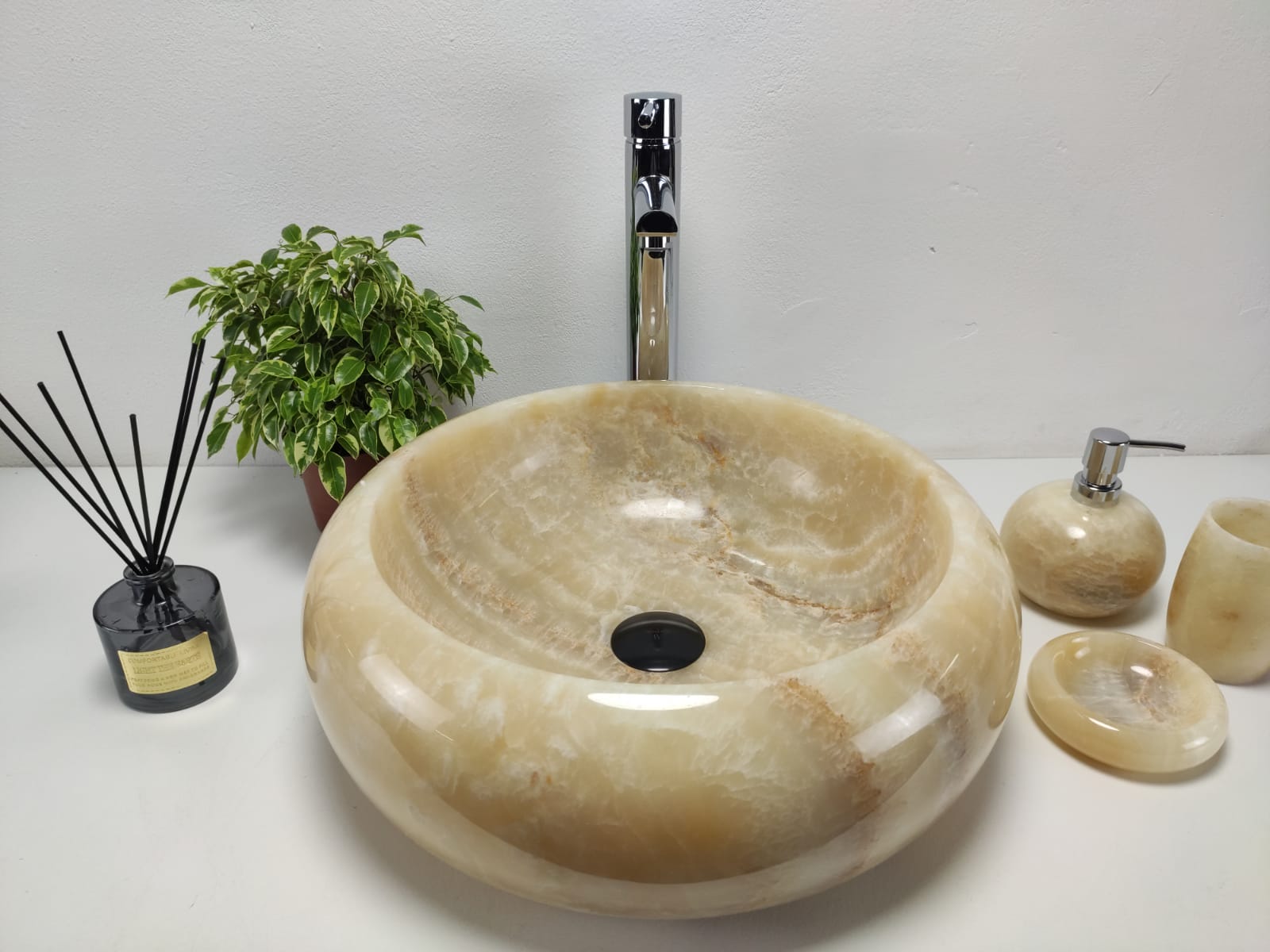 sj3mi0x495n5idm9ds1zkyn3abqgm12v