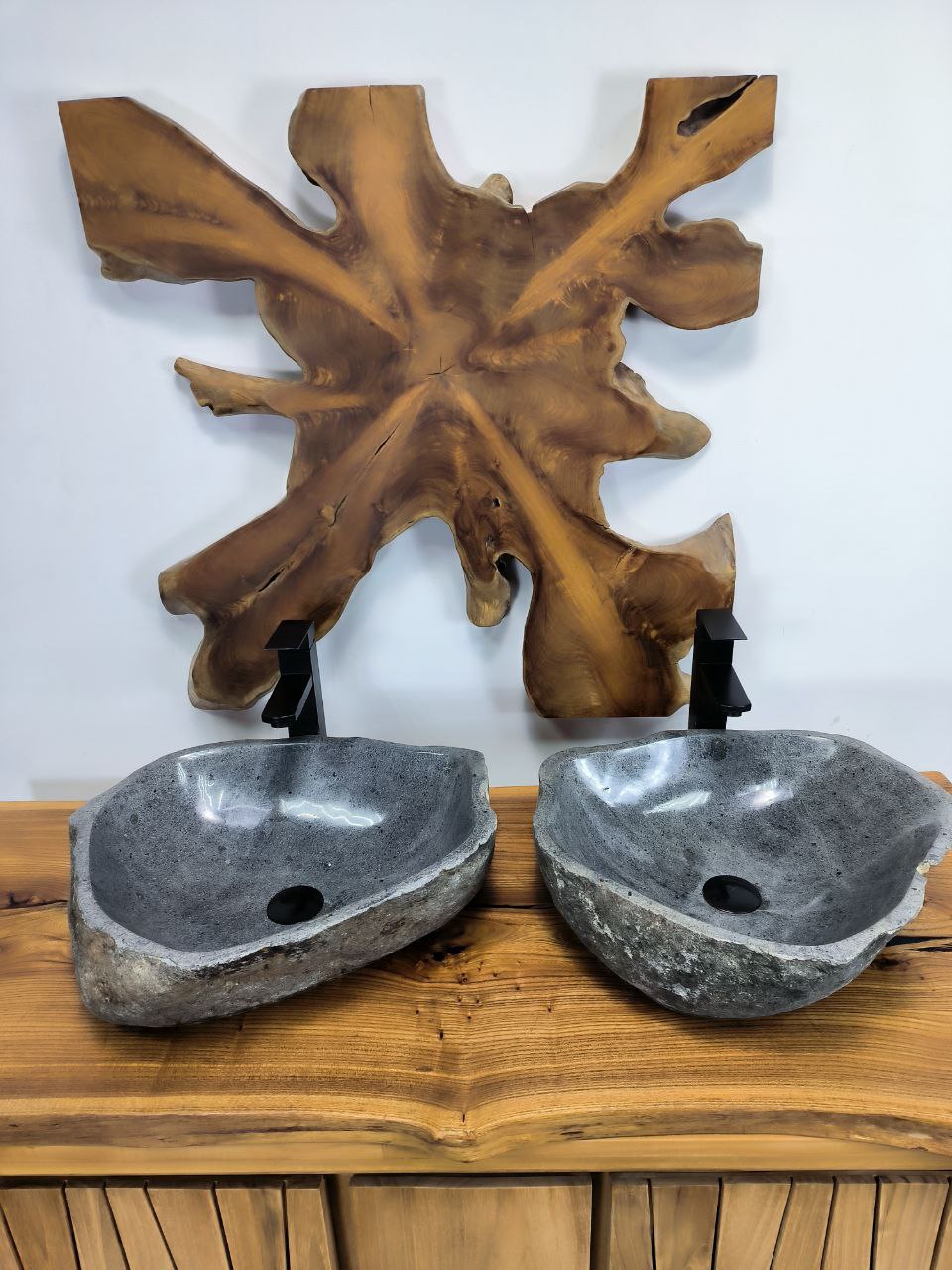 7d8e40a3-0716-4c21-bdc0-24d3c9c37dac