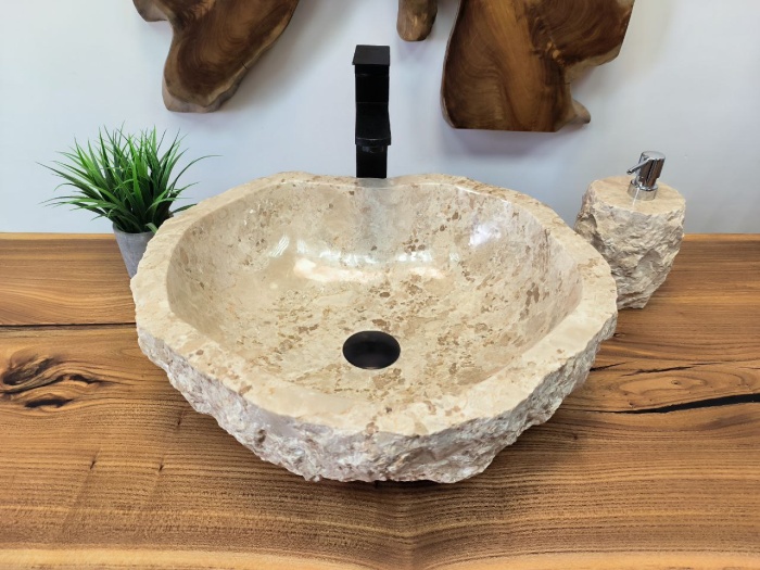 photo_2025-05-14_14-38-25