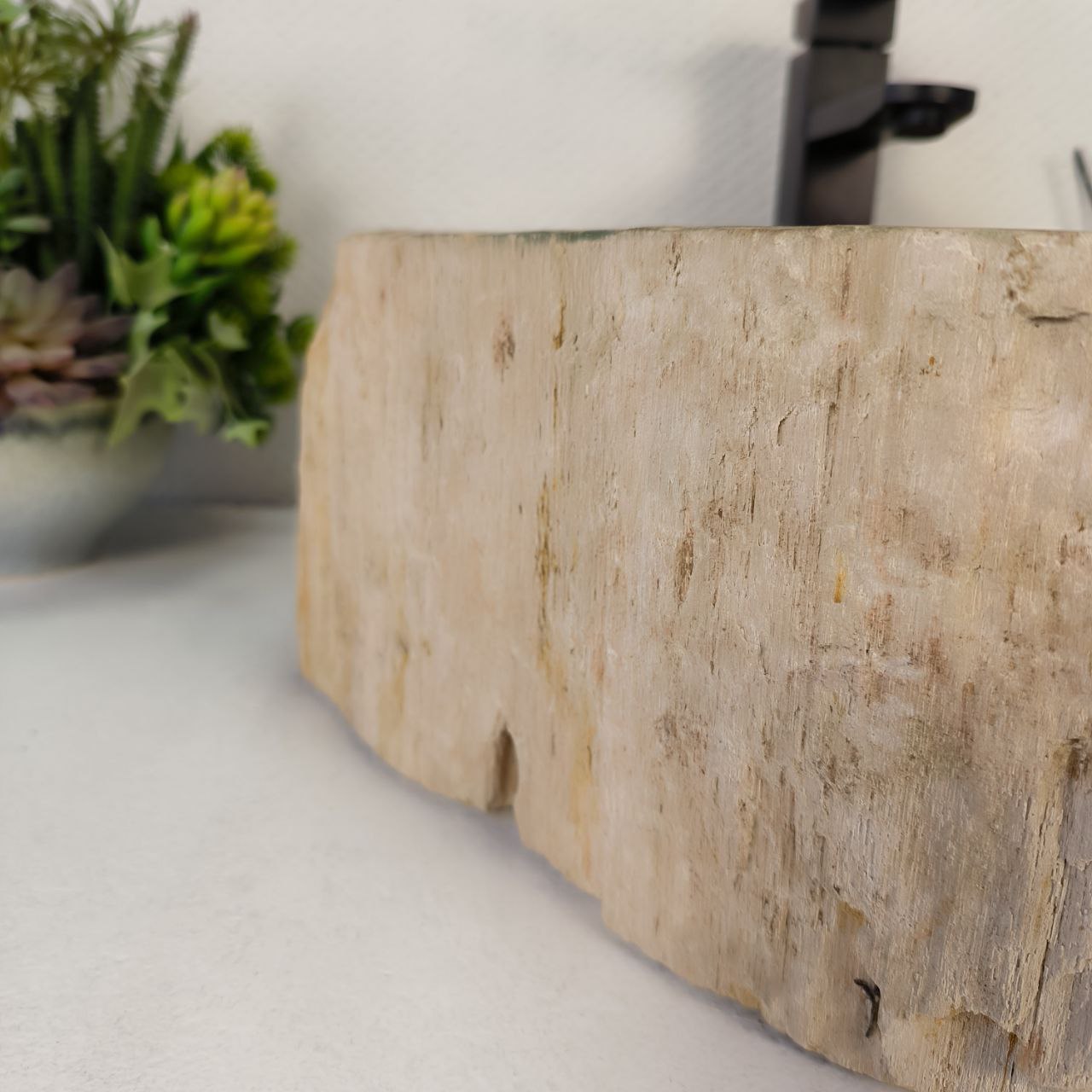 hmmocvq3turh2j5d1k5vgvi6ziehzzjm