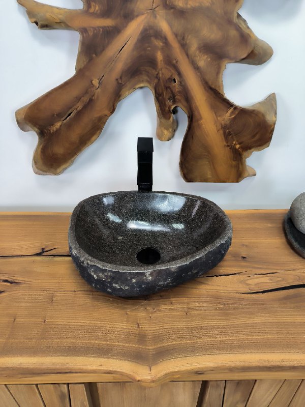 0c9284f5-a0c2-40e2-846f-8febde3b7576