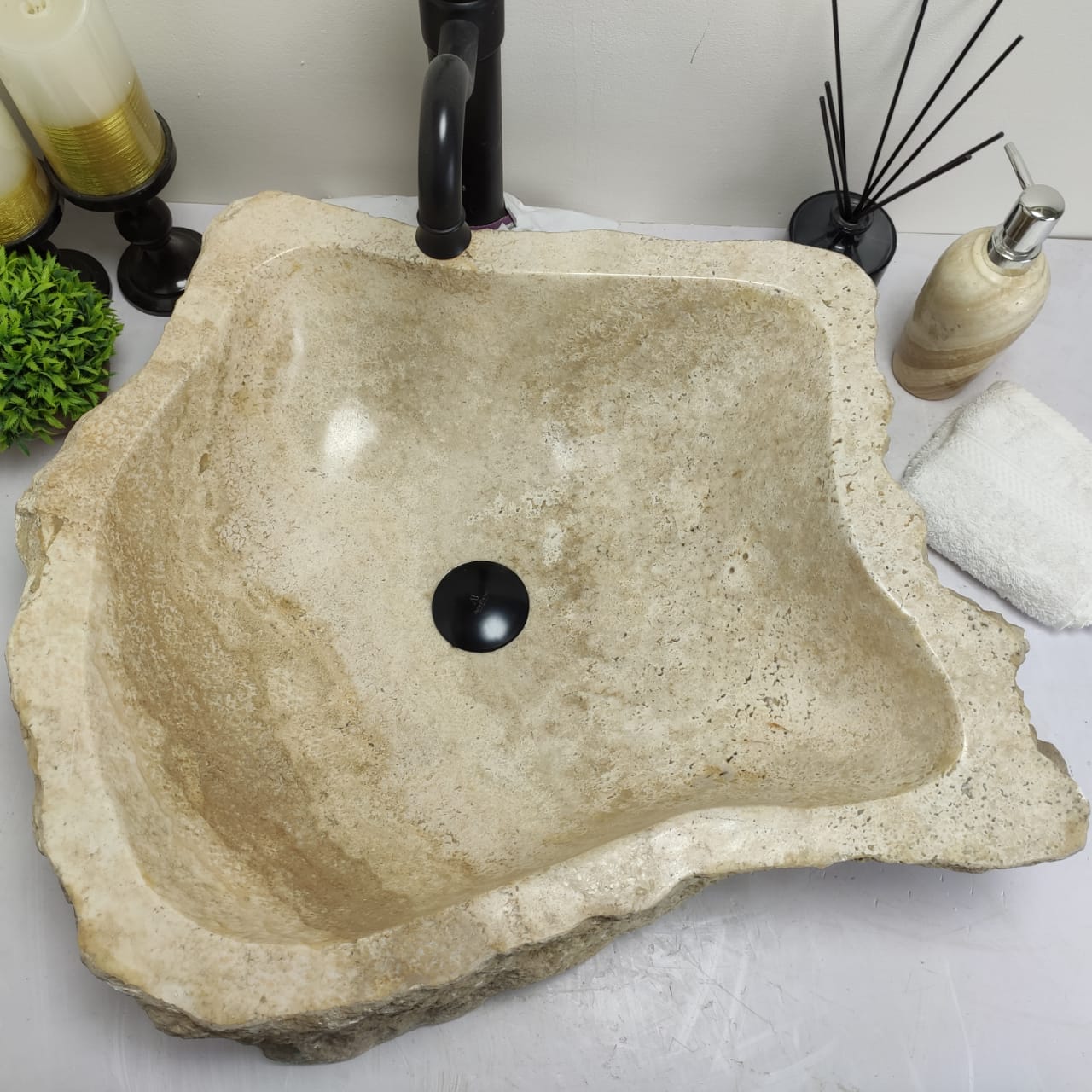 dd247b0e-1b61-def0-bfd5-ce0ed589612c