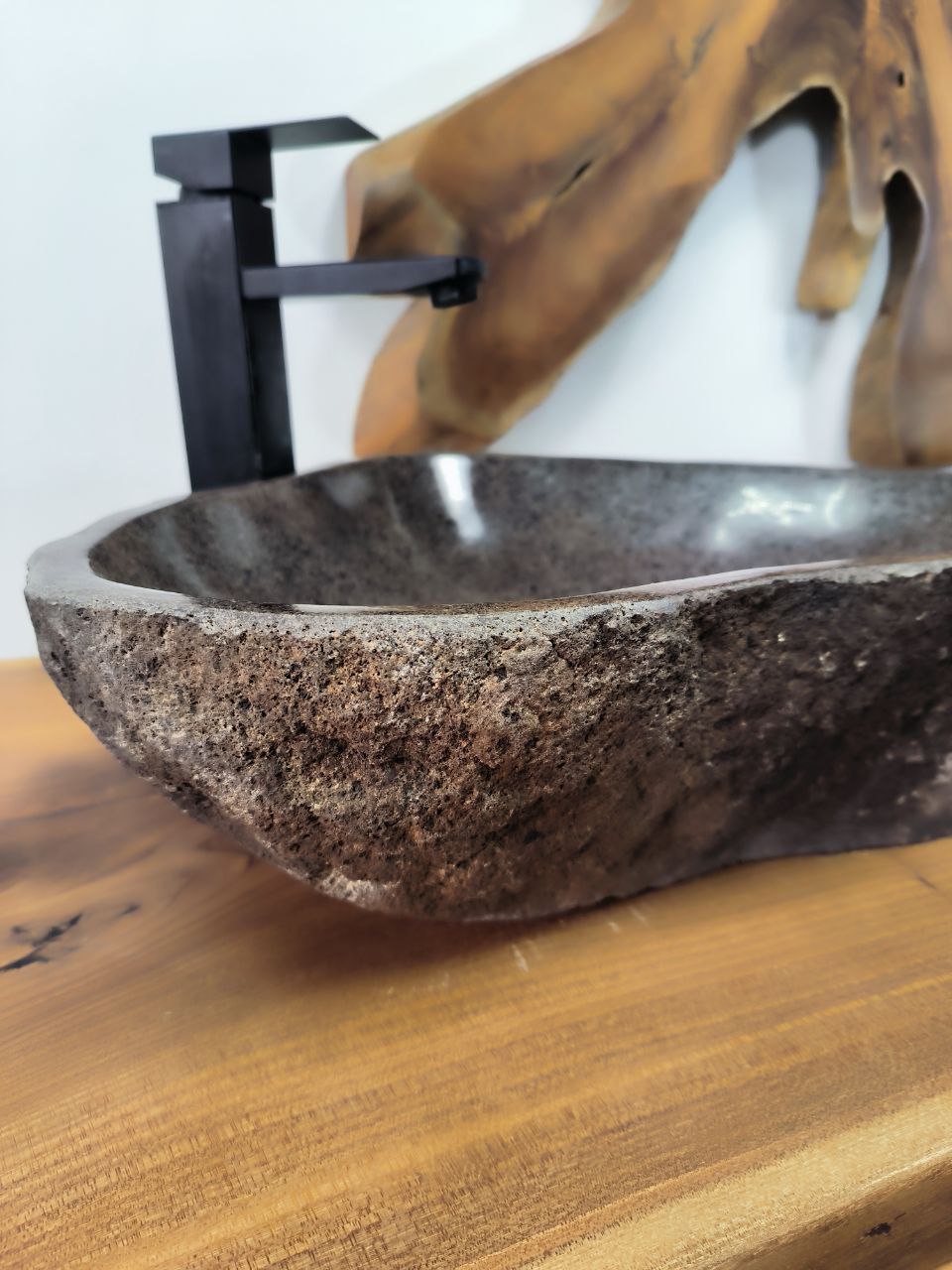 04ce6641-0e4d-4865-b409-a77f2a29c20f