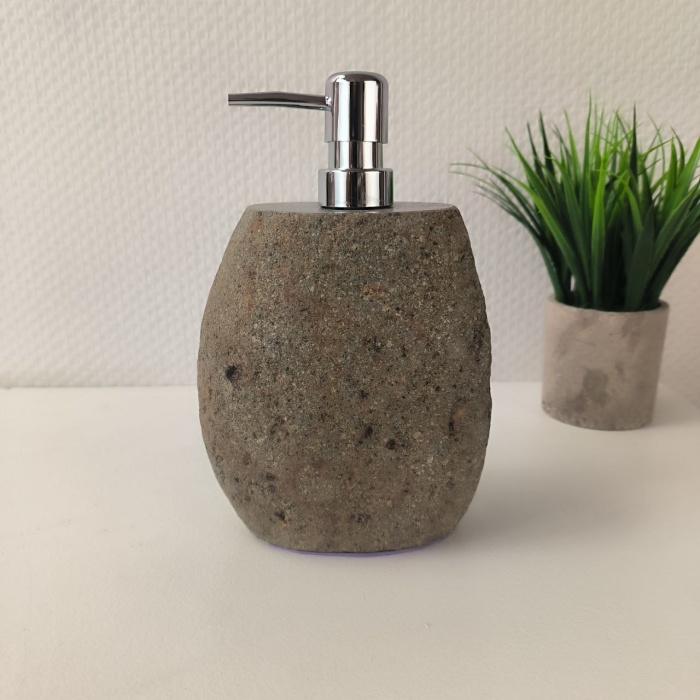 9d3gfrw3jwfvv830j7magnda5lk680g1