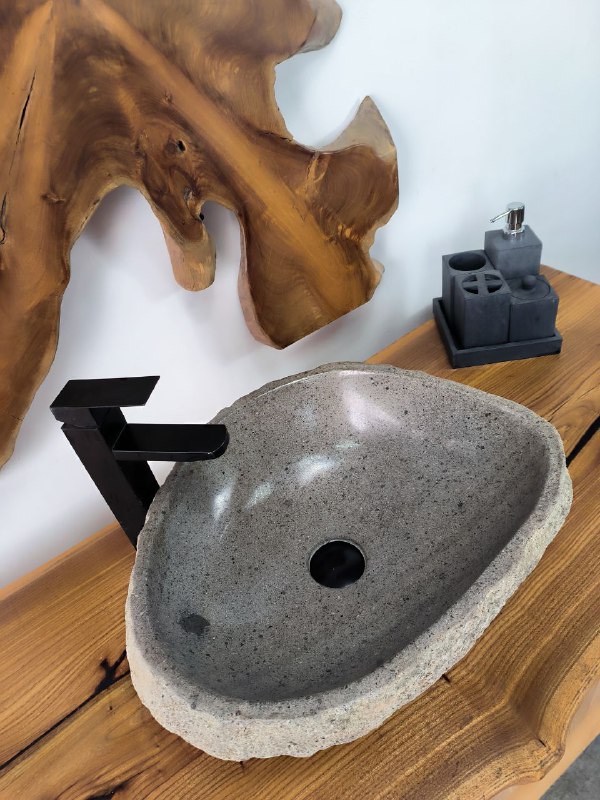 7a6ba0fa-1870-497e-af08-f153eb325c18