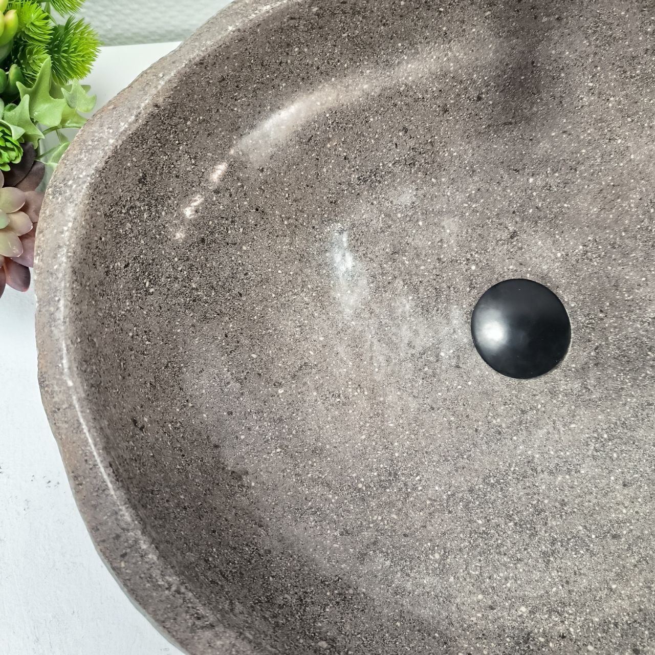 Раковина из речного камня RS-63442 (57*46*16) из натурального камня