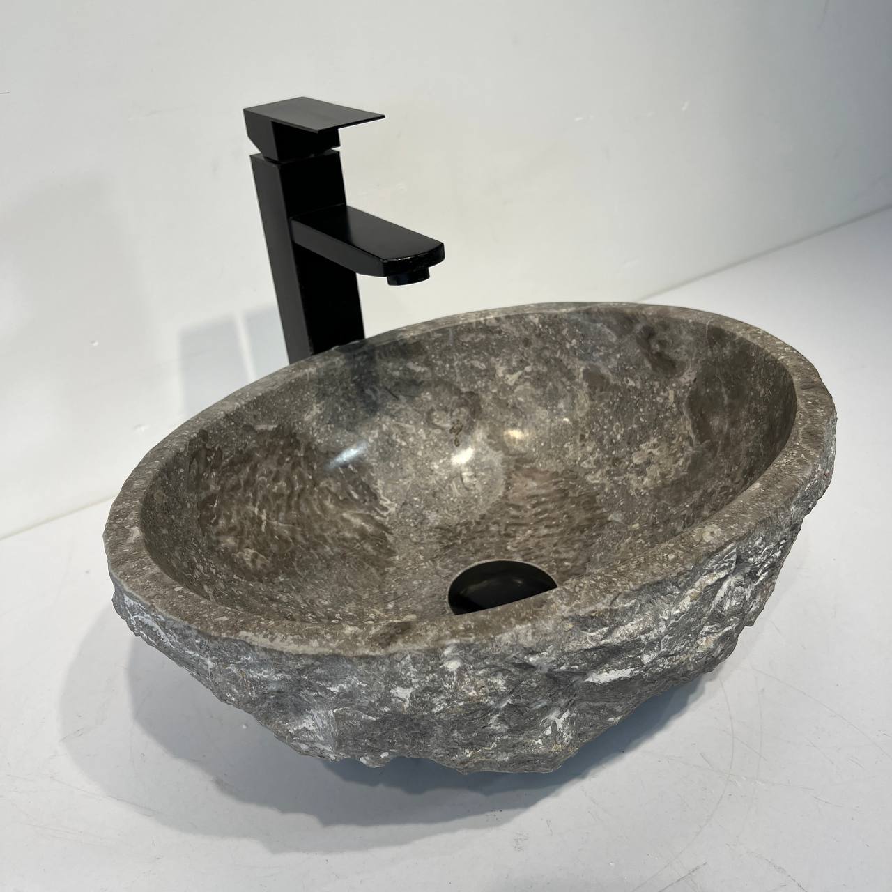 Раковина из мрамора Erozy Grey EM-67040 40*30*15 из натурального камня