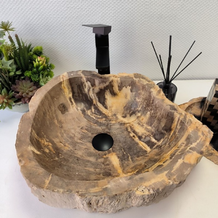 3p9tdmjtbsw560hdwu747jgd637wfz0q