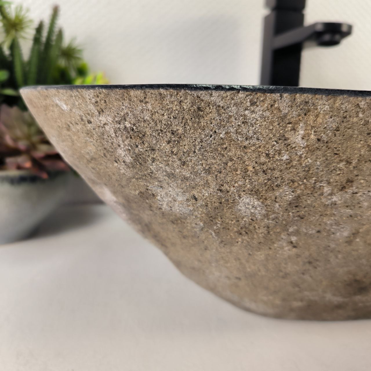 photo_2024-05-04_16-48-09