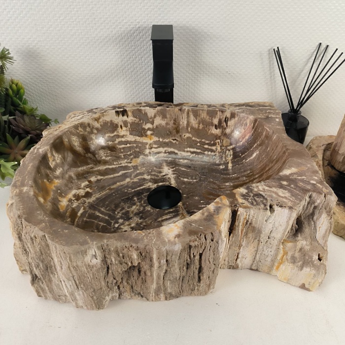 59ryh8a8viz2qe1pxzr2xe54tv92ngk4