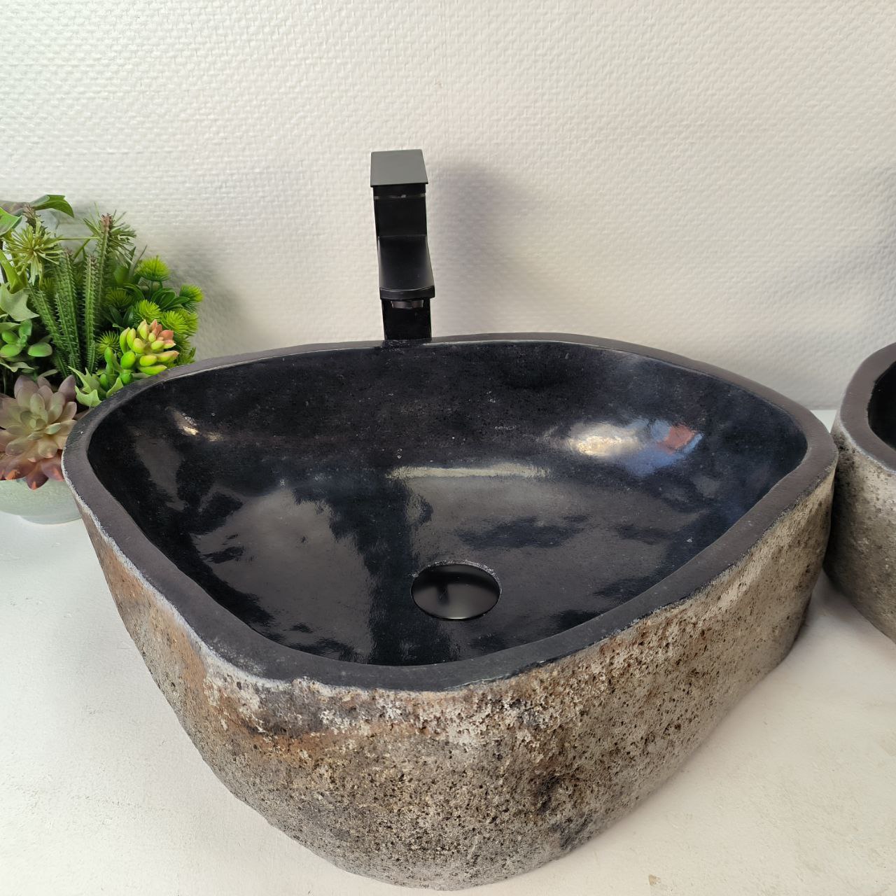 uril8izve0dyf3lc9te6v3os1a87pqfu