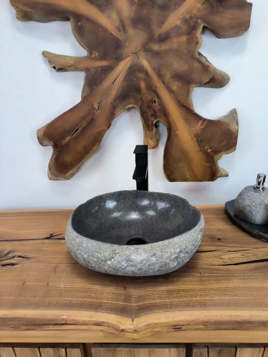 d84ed0a9-009b-4920-a3a7-ed71b57f8845