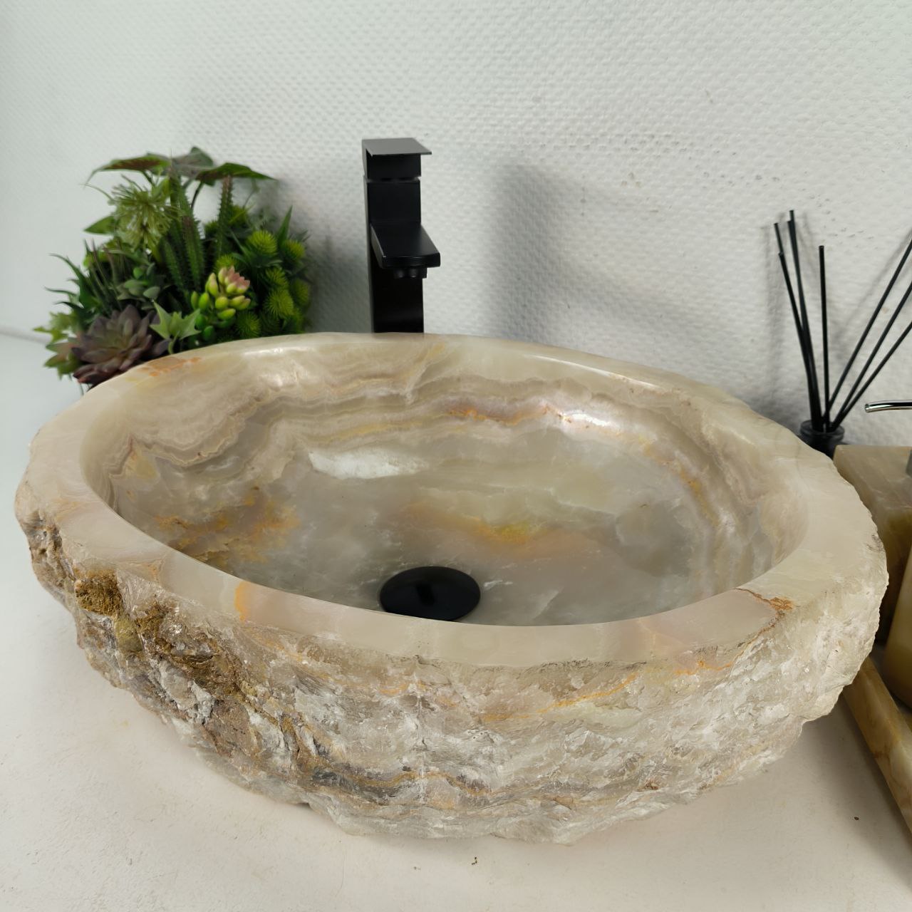 4eg1dmtn8s3ws4081ene7tyb15l13iem