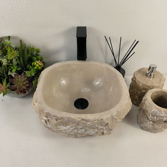 photo_2024-06-15_10-28-22