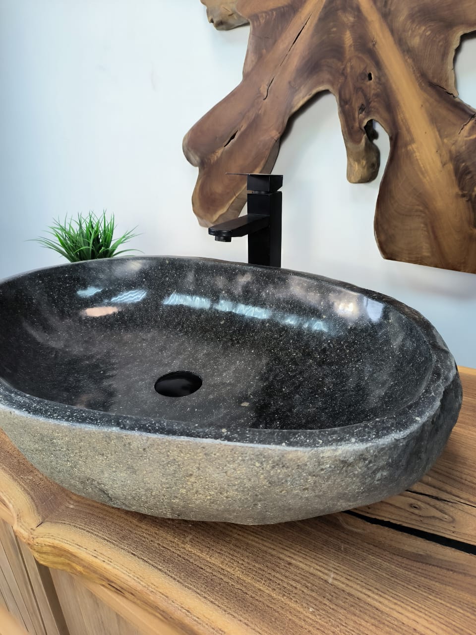 5f7c7b6d-80b6-4219-a7ba-f68771528687