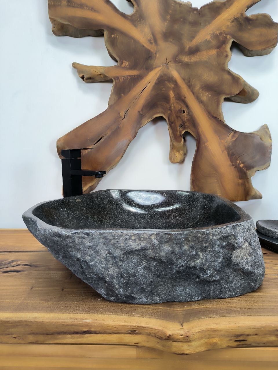 Раковина из речного камня RS-66321 52х46х15 из натурального камня